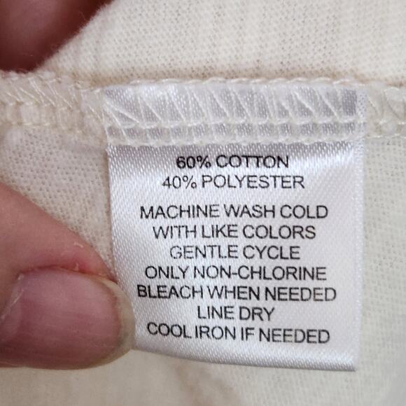 MV Sport Women's Taurus Zodiac Long sleeve Lace Trim Top M - Picture 4 of 5